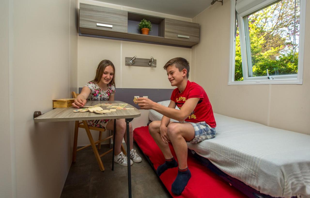 Camping Marina Plage Vitrolles  Zewnętrze zdjęcie