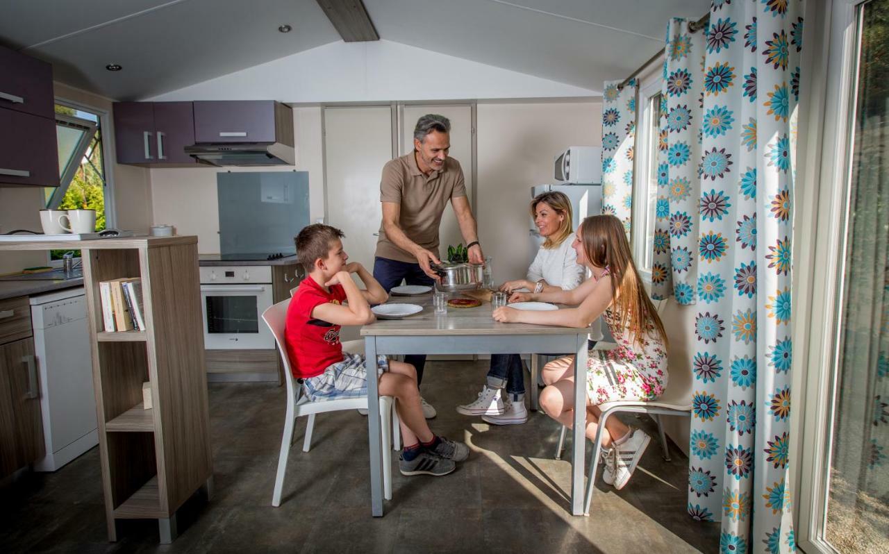Camping Marina Plage Vitrolles  Zewnętrze zdjęcie